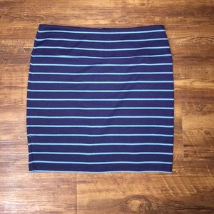 Cute striped mini skirt